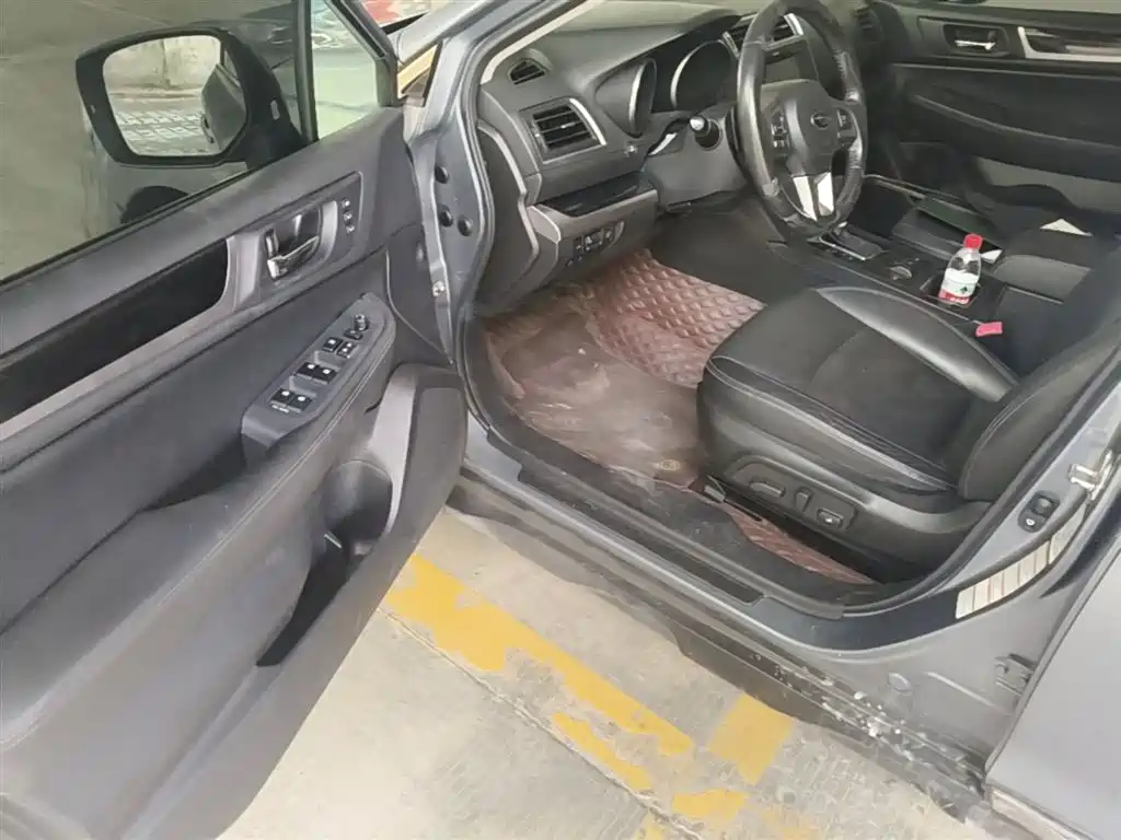 Subaru Outback 2015 — фото 16