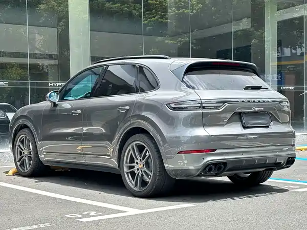 Porsche Cayenne 2020