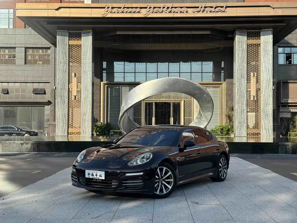 Porsche Panamera 2016