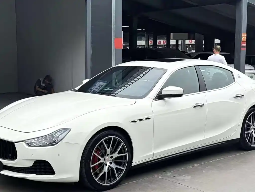 Maserati Ghibli 2016