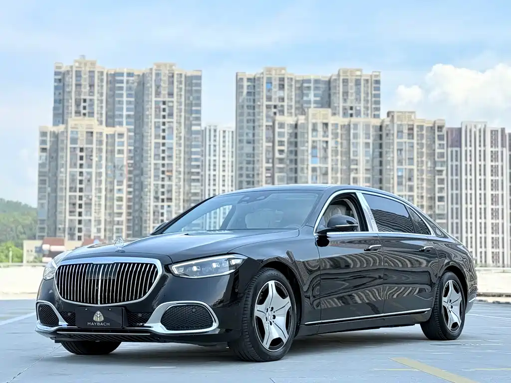 Mercedes-Benz S-Class 2025