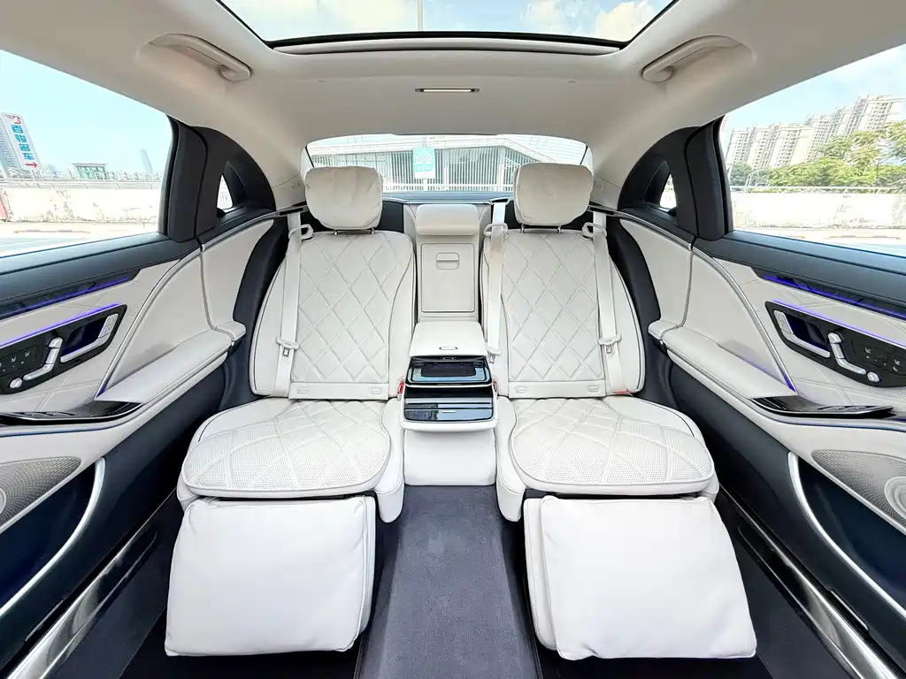 Mercedes-Benz S-Class 2025 — фото 10