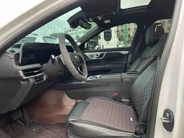 Cadillac CT6 2024