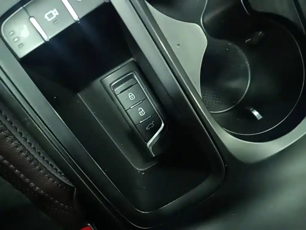 GAC Trumpchi GS4 2018 — фото 9