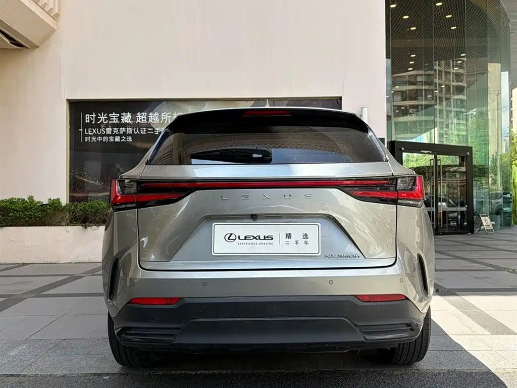 Lexus NX 2022 — фото 4