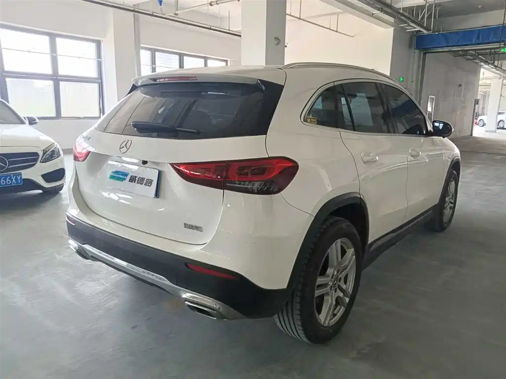 Mercedes-Benz GLA 2022 — фото 6
