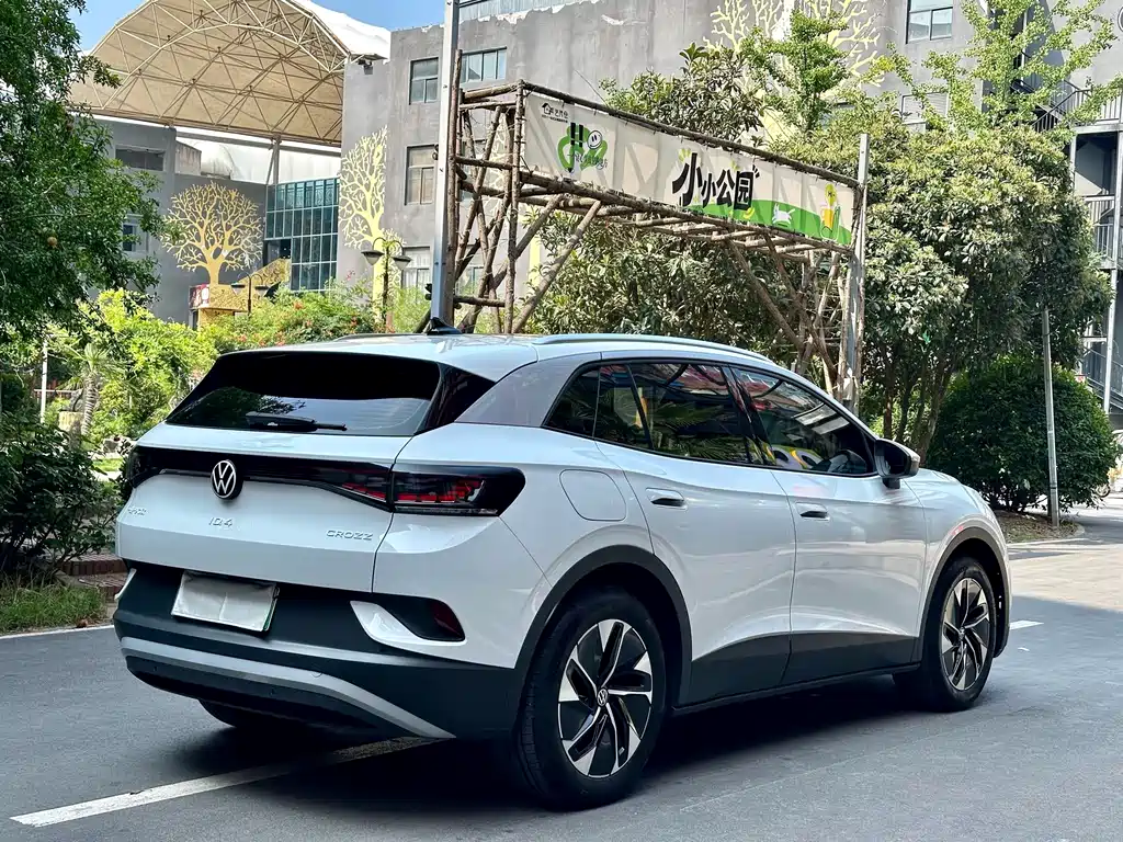 Volkswagen ID 4 CROZZ 2025