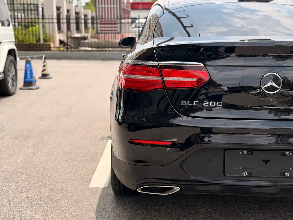 Mercedes-Benz GLC Coupe 2018 — фото 10