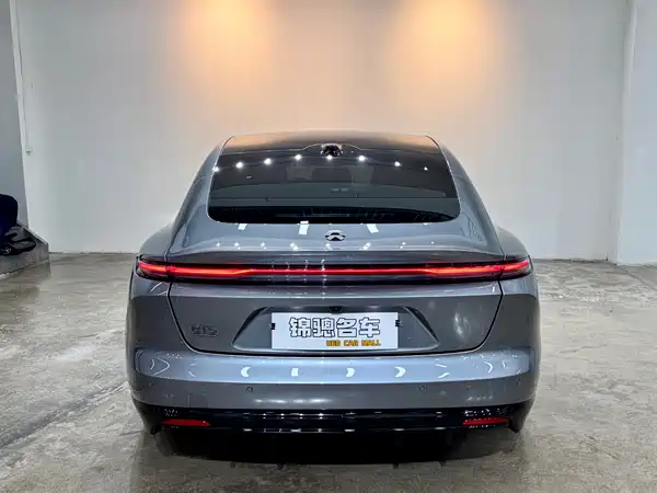 NIO ET5 2025