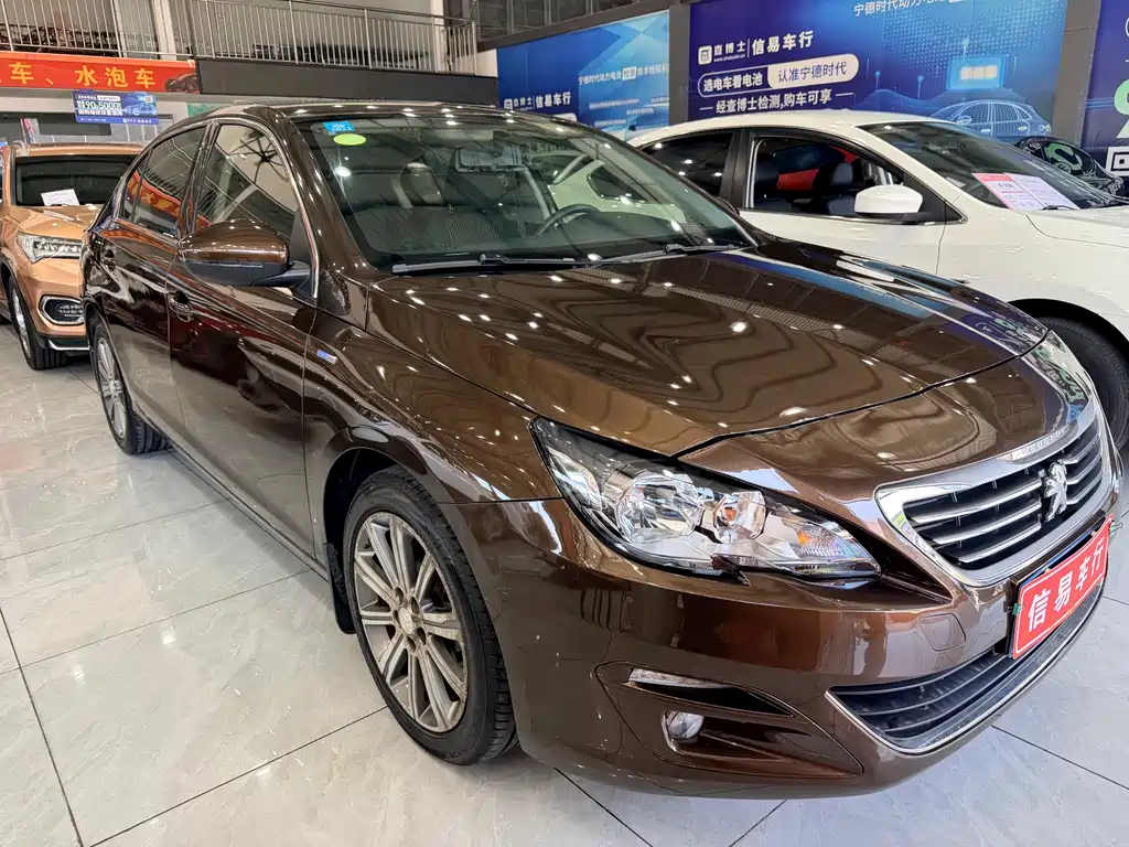 Peugeot 408 2018 — фото 11
