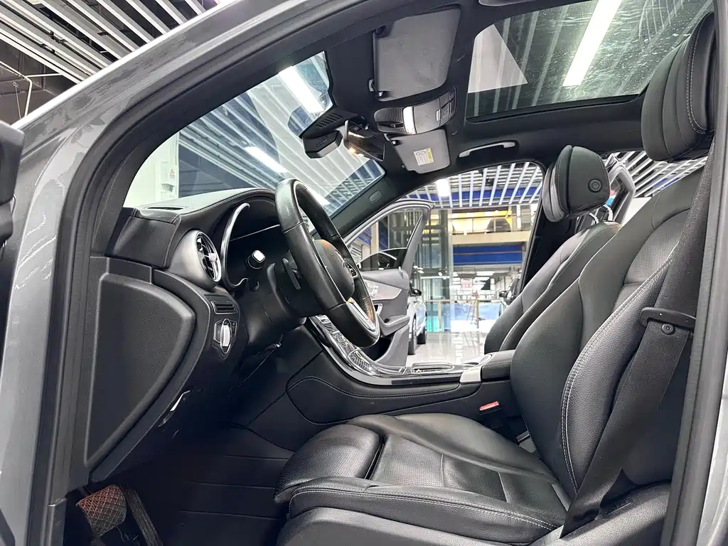 Mercedes-Benz GLC 2021 — фото 4