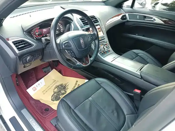 Lincoln MKZ 2018