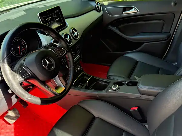 Mercedes-Benz B-Class 2017
