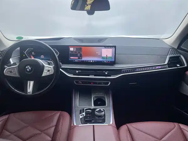 BMW X5 2024