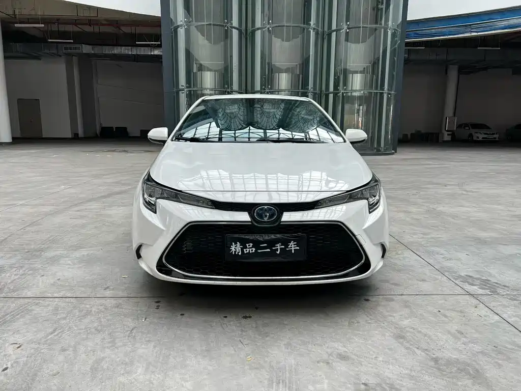 Toyota Levin 2022 — фото 1