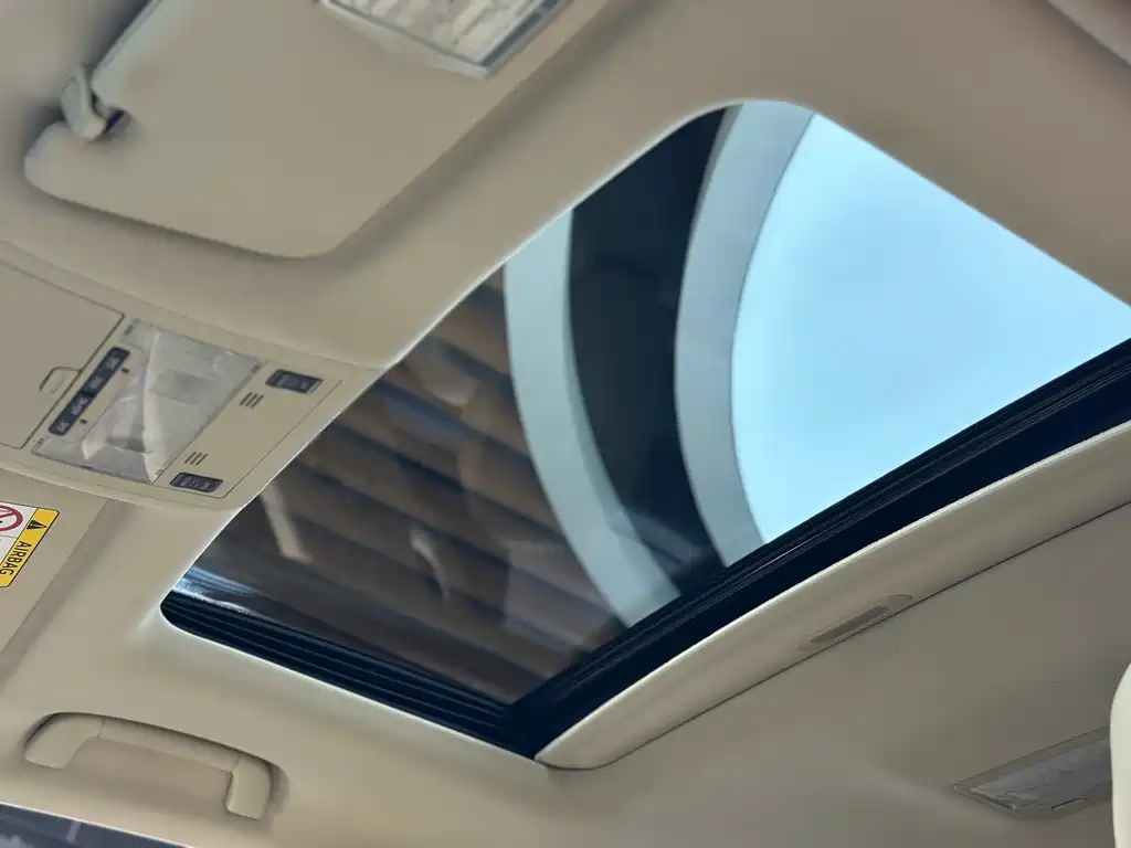 Toyota Land Cruiser 2020 — фото 23