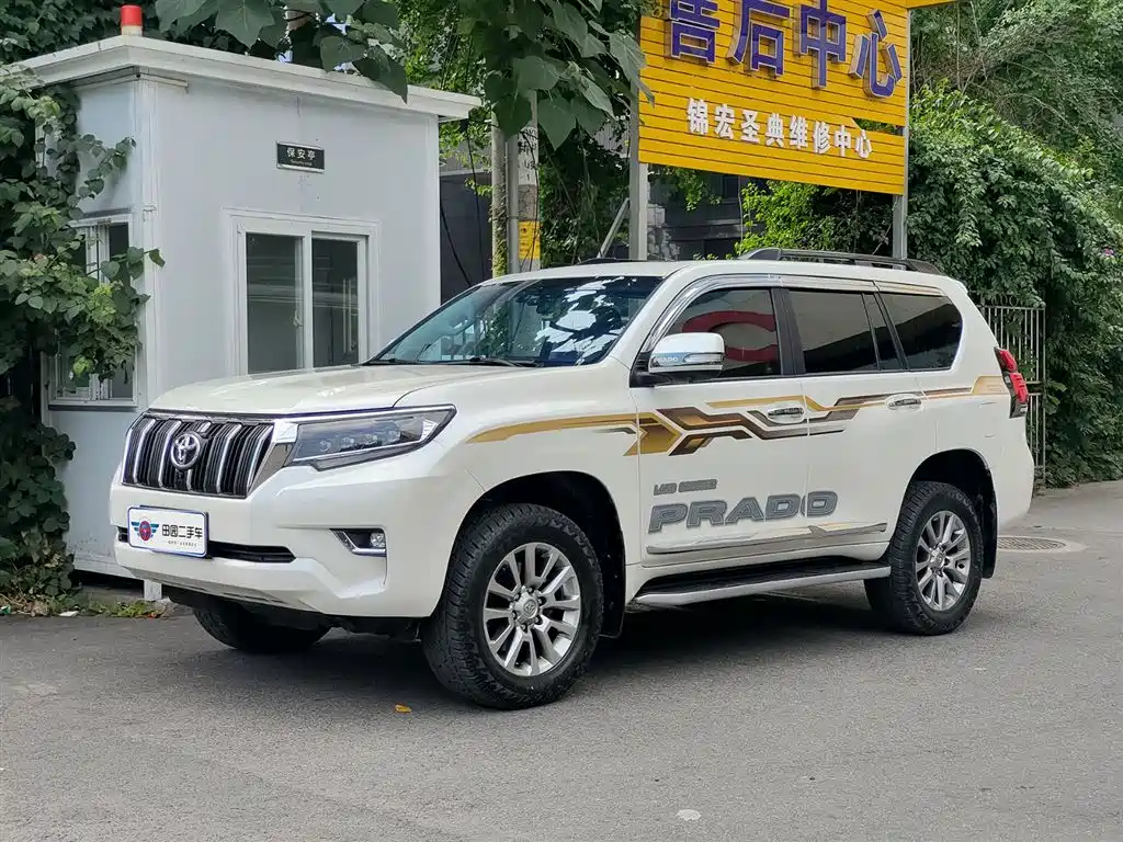 Toyota Prado 2018 — фото 1