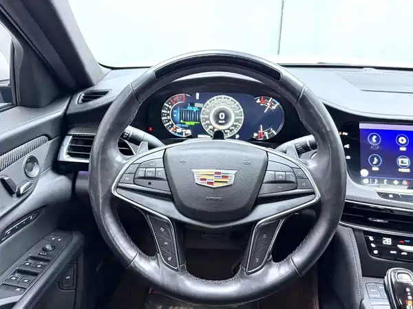 Cadillac CT6 2021