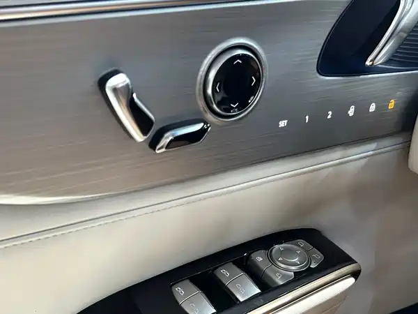 Buick GL8 New Energy 2024