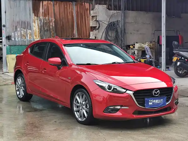 Mazda 3 Axela 2019
