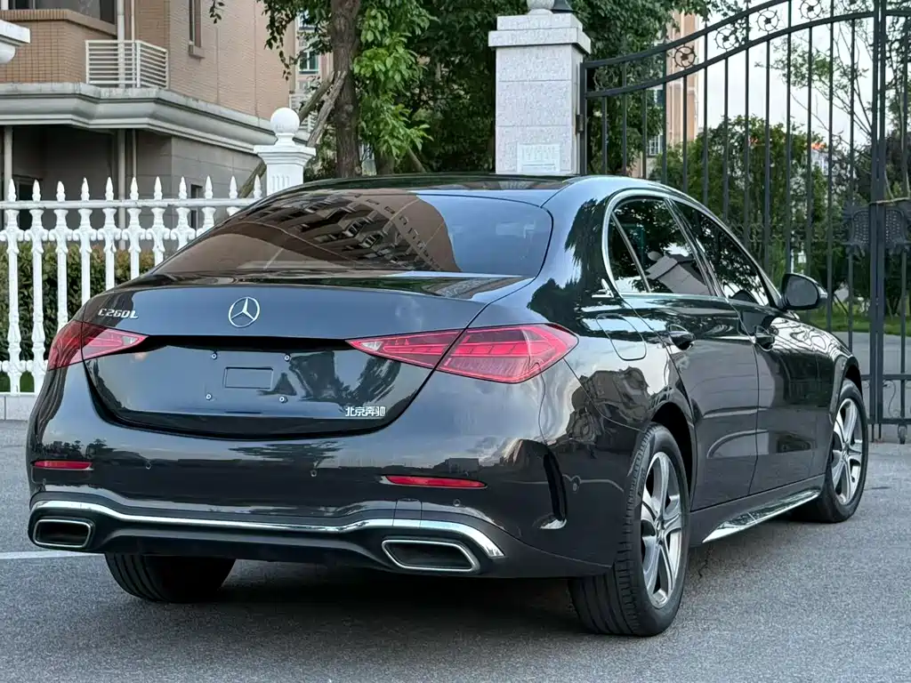 Mercedes-Benz C-Class 2022 — фото 3