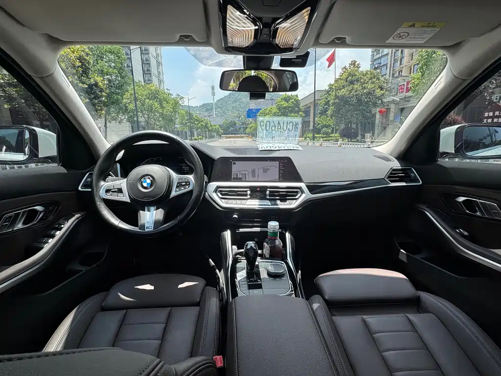 BMW 3 Series 2020