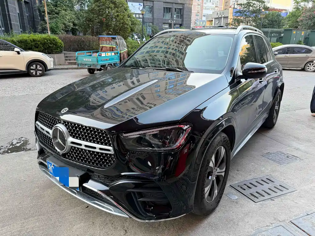 Mercedes-Benz GLE 2023 — фото 1