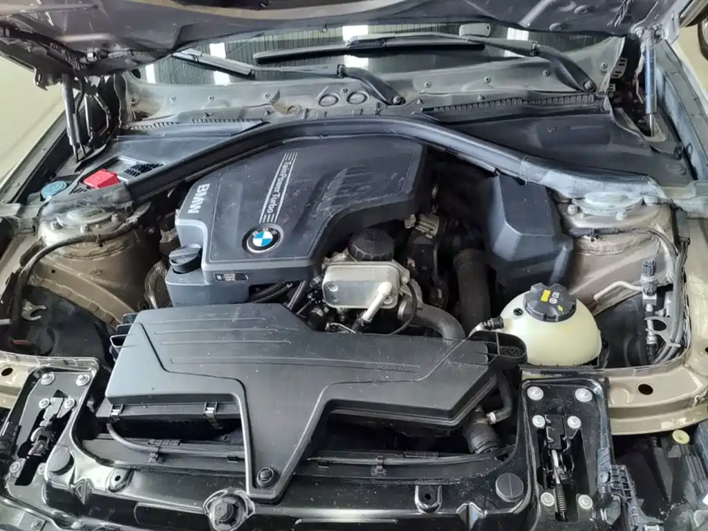 BMW 3 Series GT 2016 — фото 20