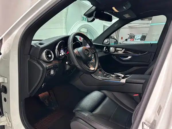 Mercedes-Benz GLC 2018