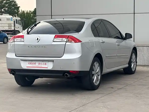 Renault Laguna 2009
