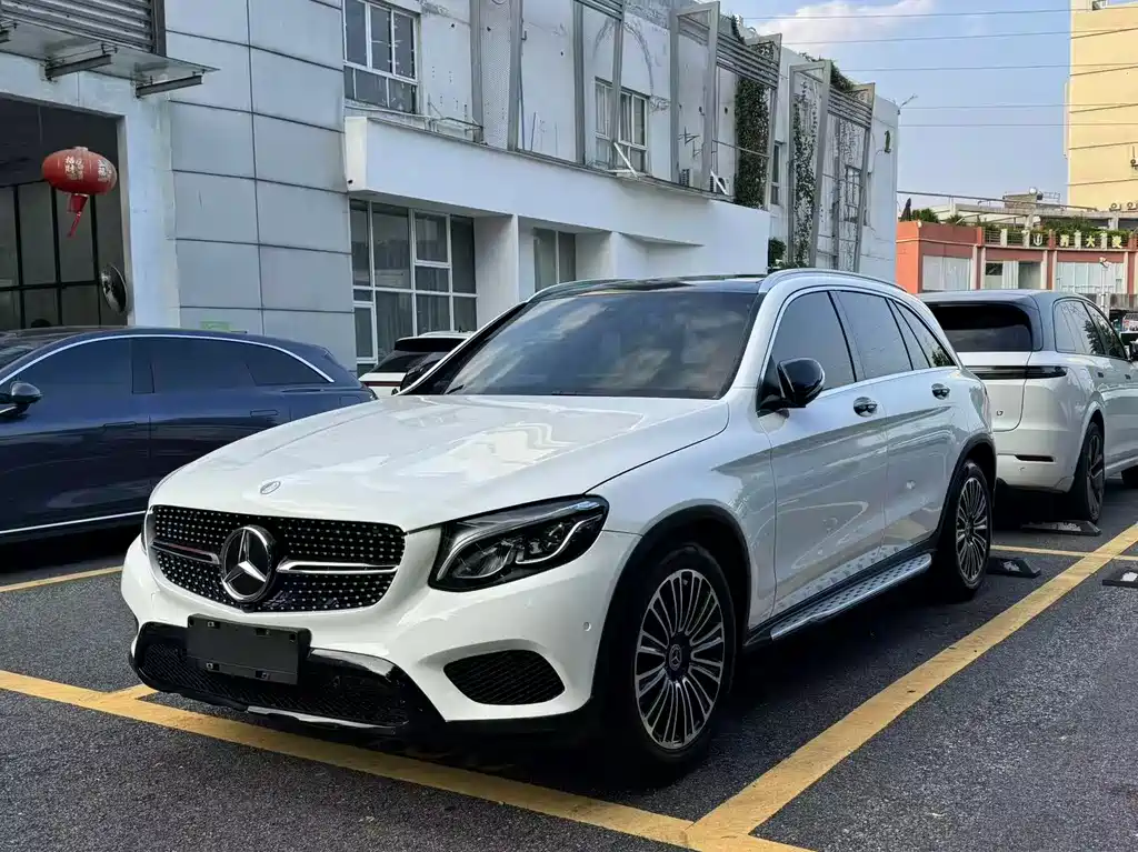 Mercedes-Benz GLC 2019 — фото 1