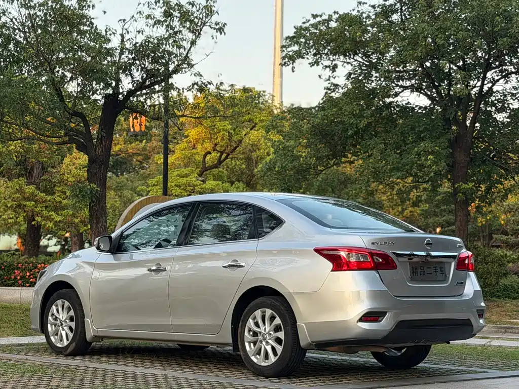 Nissan Sylphy 2017 — фото 16
