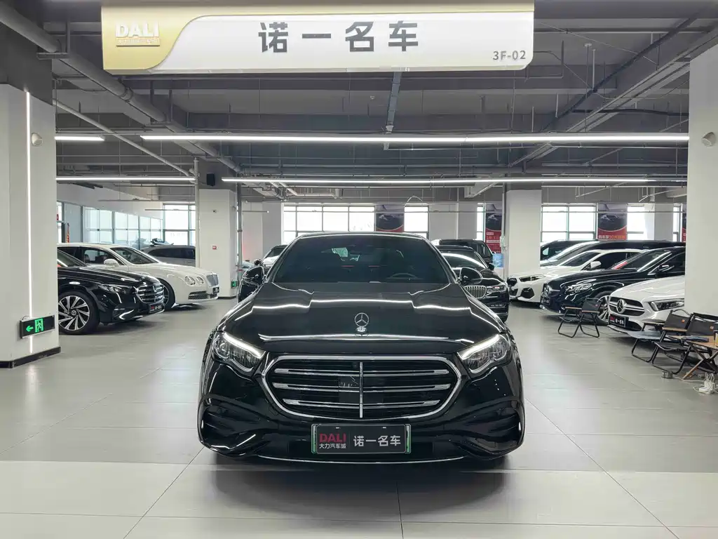 Mercedes-Benz E-Class New Energy 2025 — фото 2