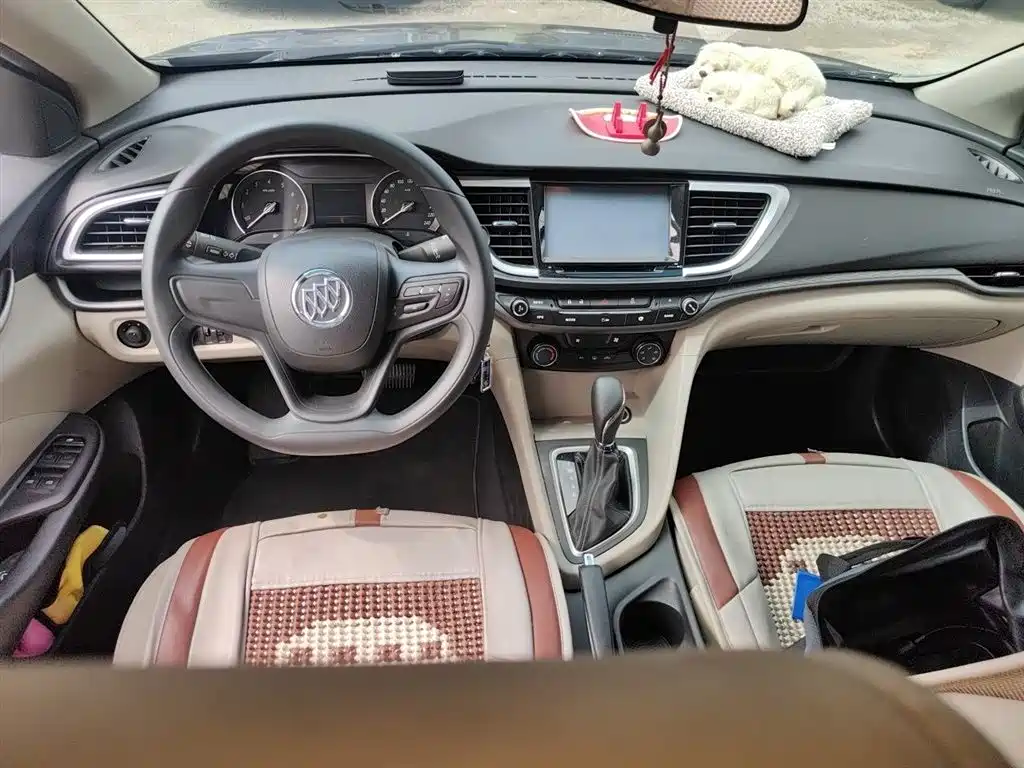 Buick Excelle 2015 — фото 13