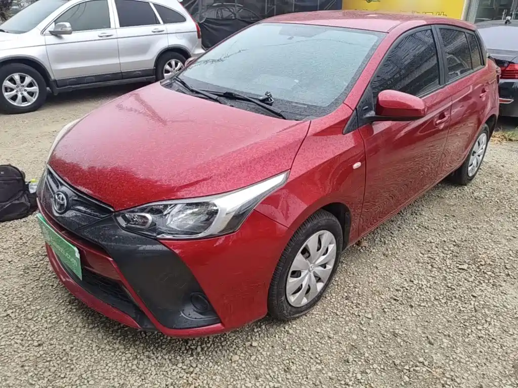 Toyota Yaris L 2018 — фото 1