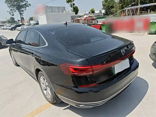 Volkswagen Passat Plug-In Hybrid 2022