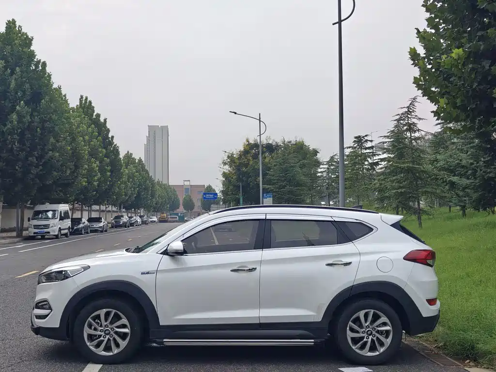 Hyundai Tucson 2016 — фото 5