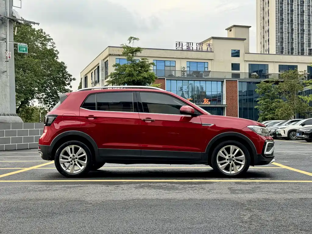 Volkswagen T-Cross 2021