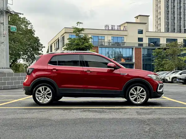 Volkswagen T-Cross 2021