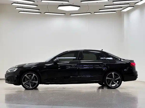Audi A4L 2024