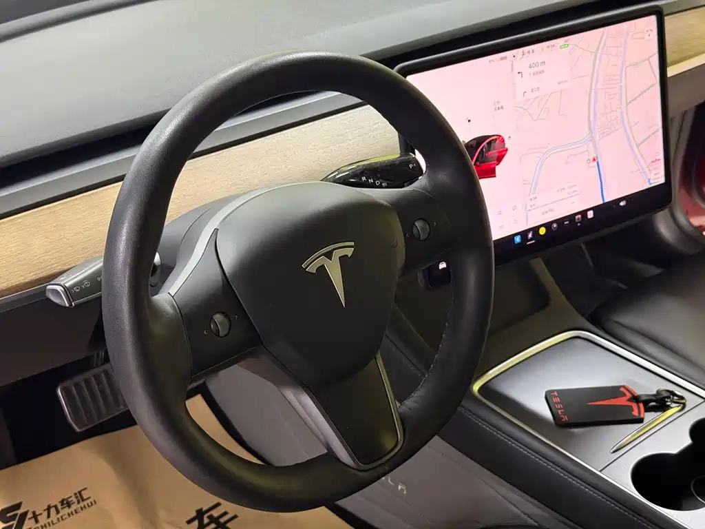 Tesla Model 3 2021 — фото 15