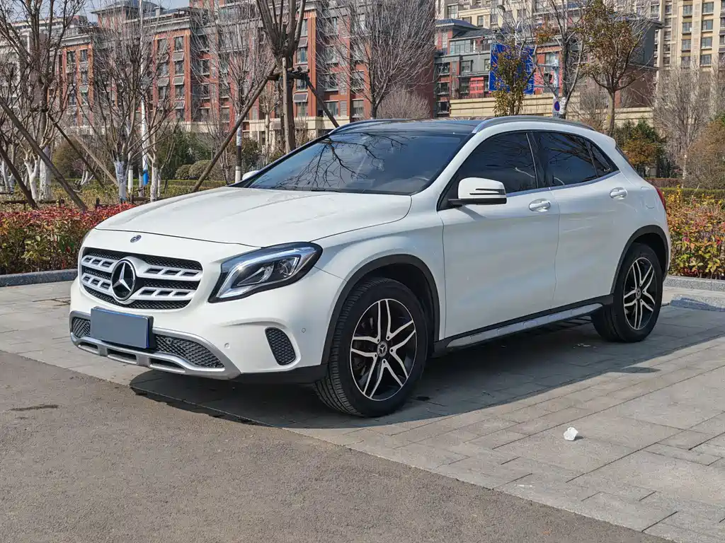 Mercedes-Benz GLA 2018