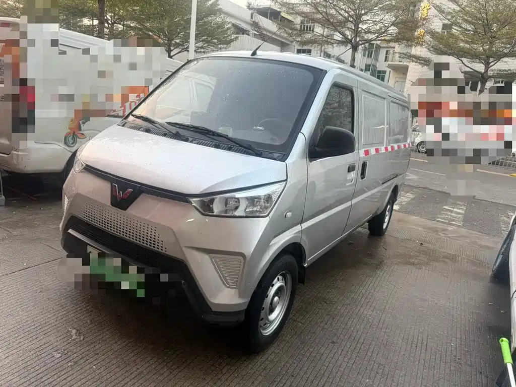 Wuling Rongguang EV 2020