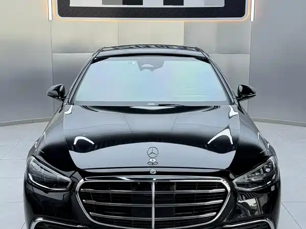 Mercedes-Benz S-Class 2023
