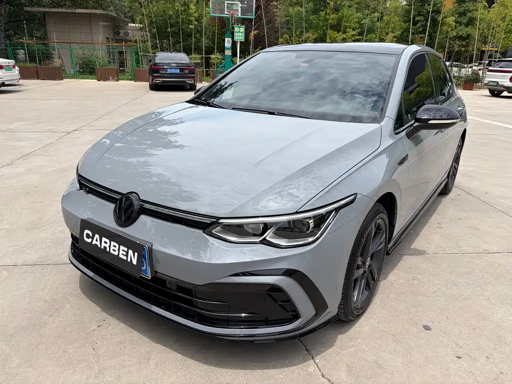 Volkswagen Golf 2023