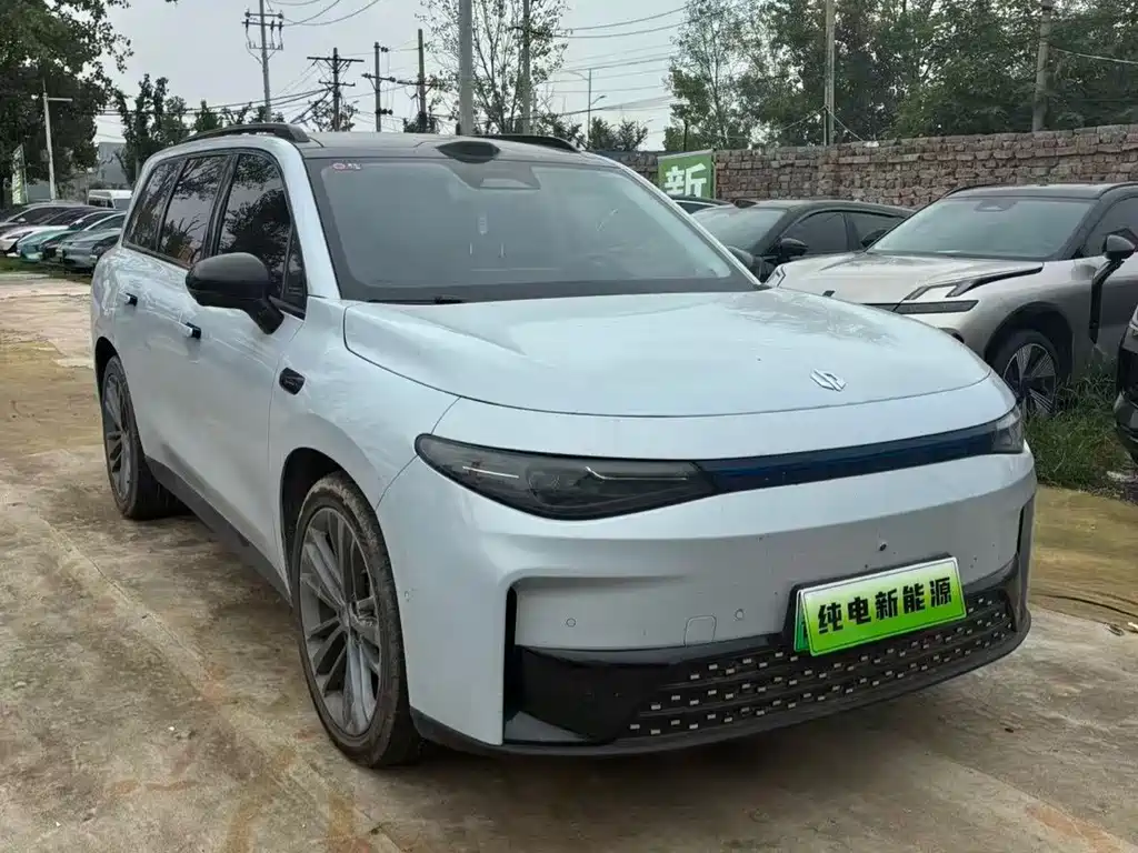 Leapmotor C16 2025