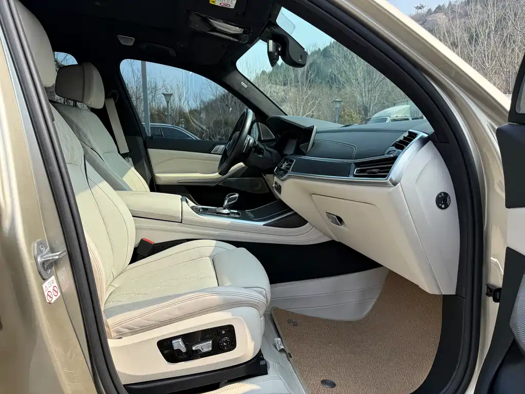 BMW X7 2019 — фото 14