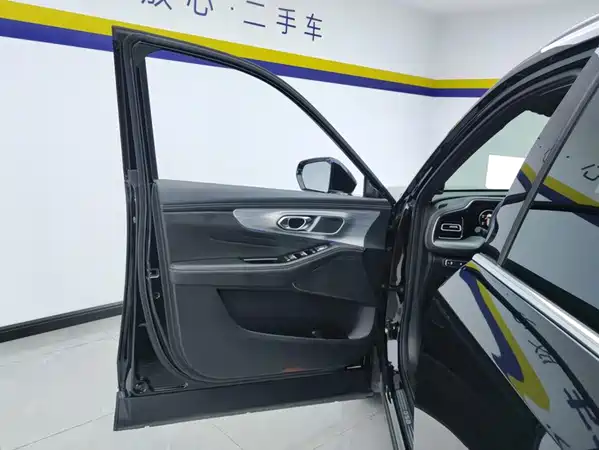 GAC Trumpchi GS8 2023