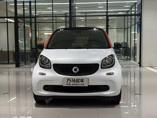 smart fortwo 2018