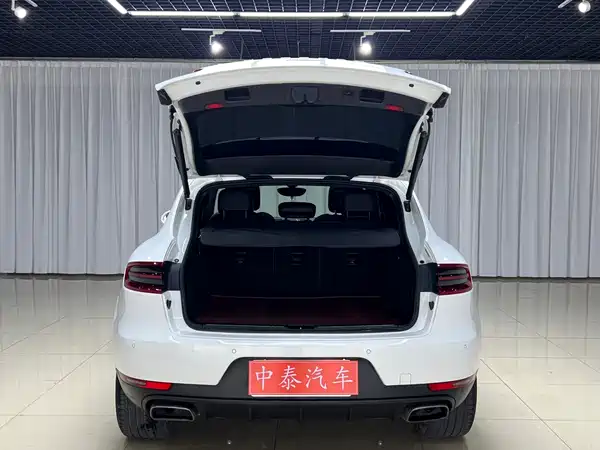 Porsche Macan 2015